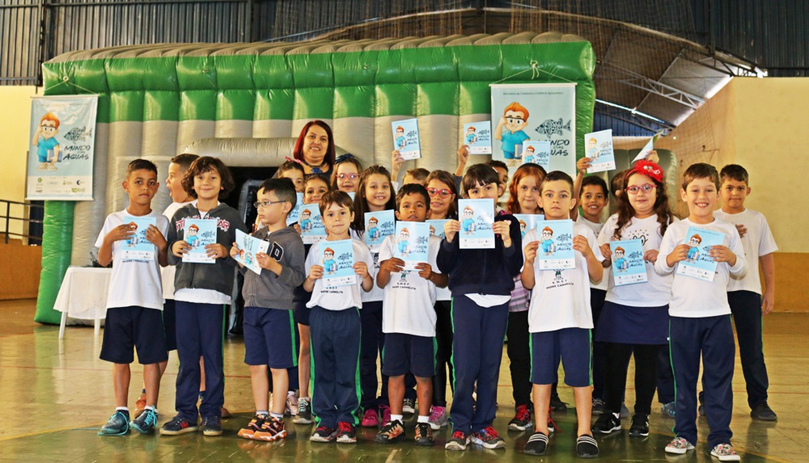 Projeto Mundo das Águas Cinema 4D desperta consciência sustentável para alunos de Santa Rita do Passa Quatro